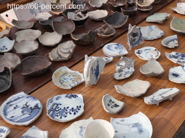 四天王寺骨董市の陶片の画像